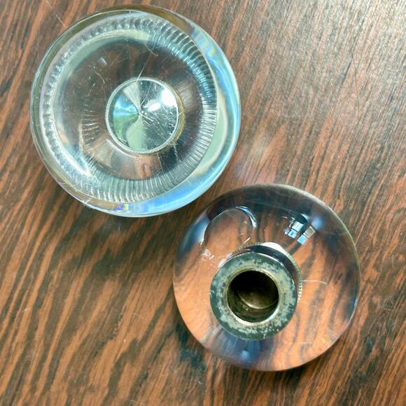 Pair of Vintage Lucite Doorknobs with Chrome Hardware – Mid Century Modern - Picture 7 of 12